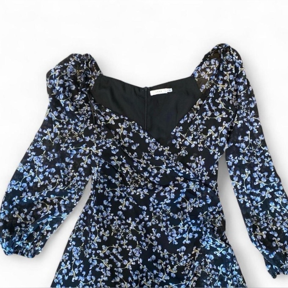 LUSH Maxi Dress Women Medium Faux Wrap Long Sleeve Blue Floral Dress - Picture 3 of 5